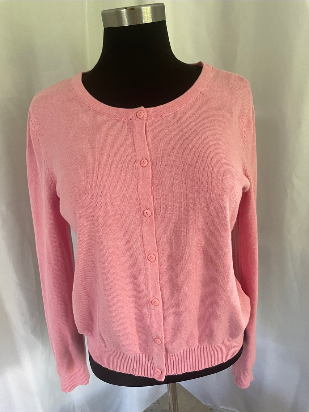H&M Light Pink Button-Front Women's Cardigan Size M PIT to PIT 19, Length 22